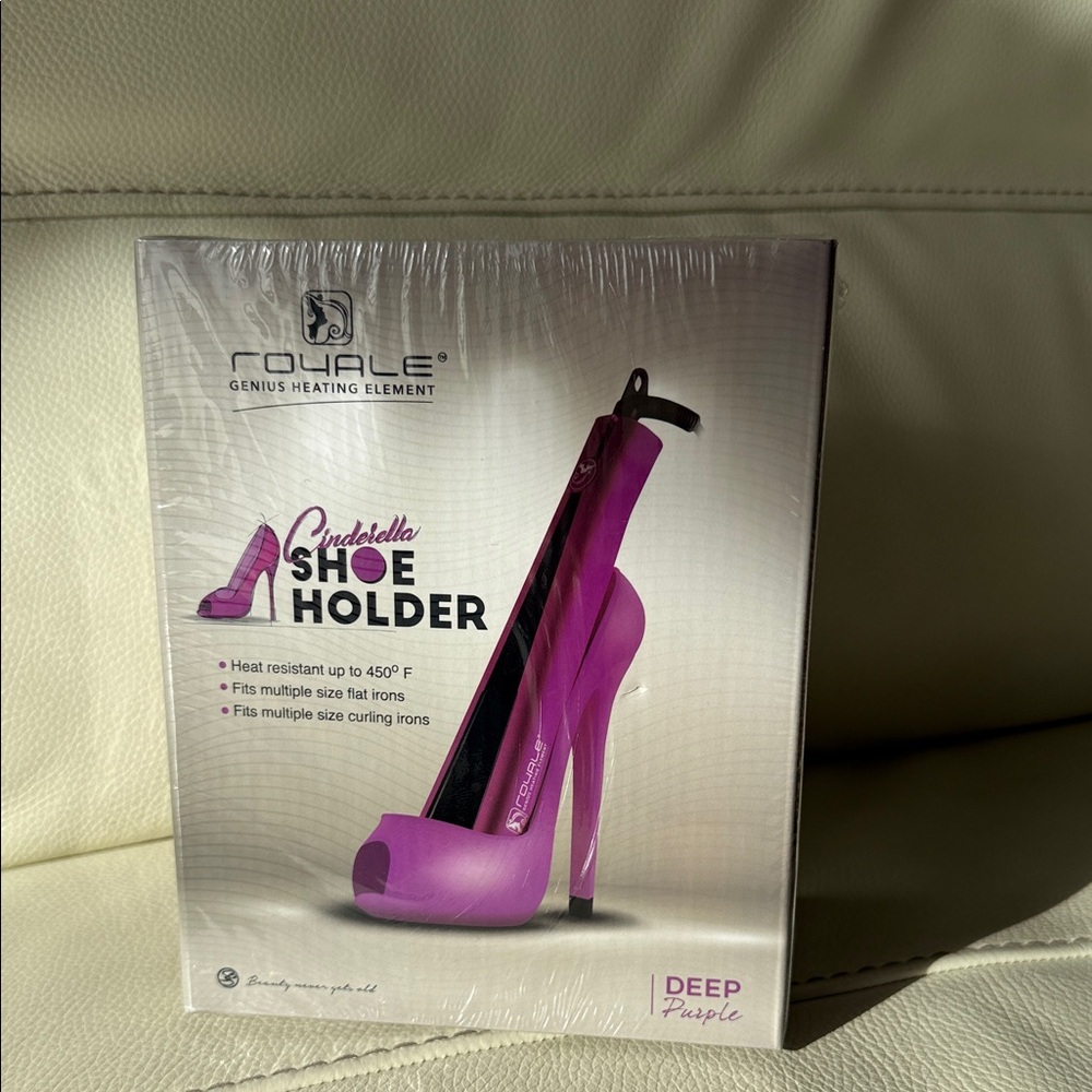 Royale Cindirella Shoe‎ Straightener Holder